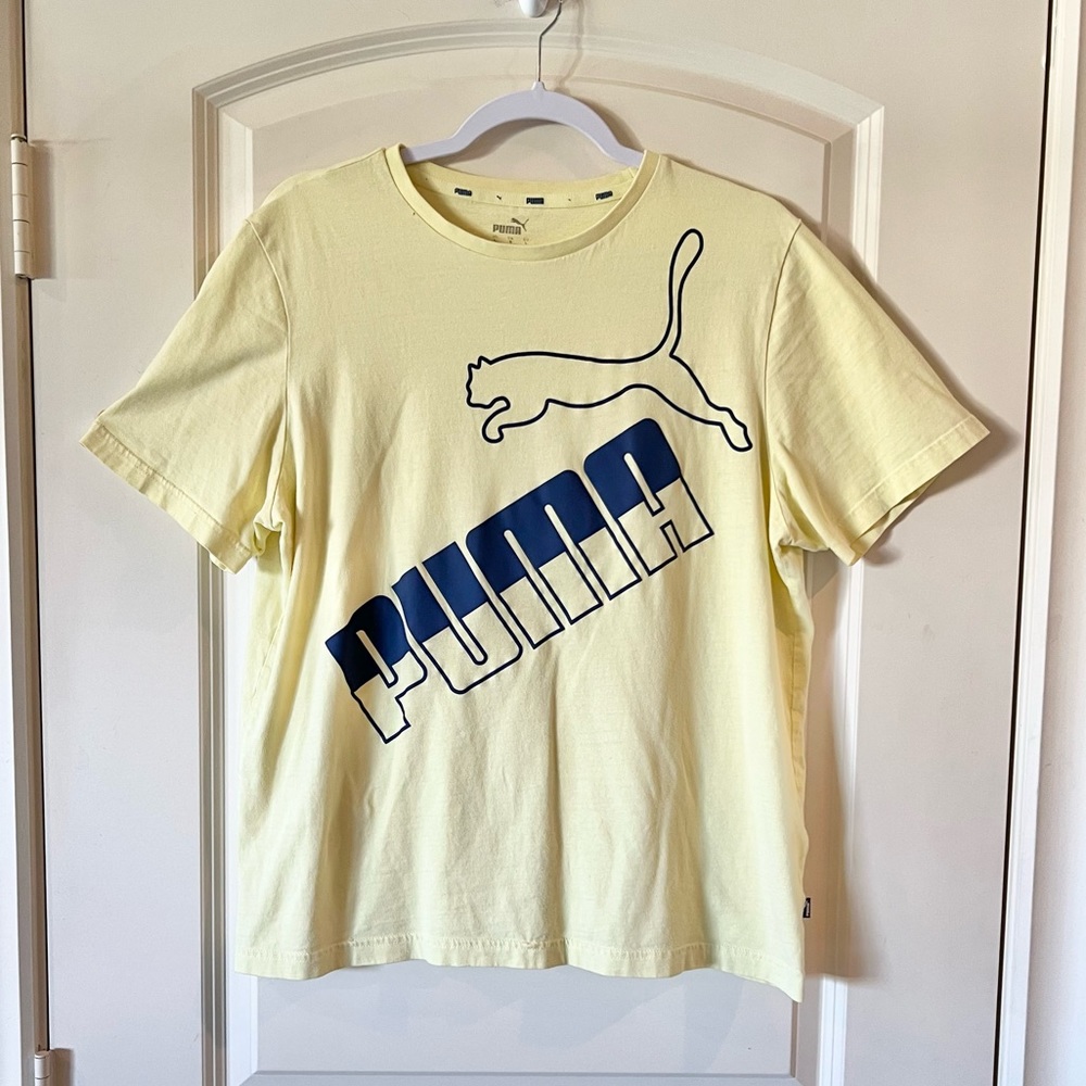Puma logo graphic T shirt butter yellow and blue size large